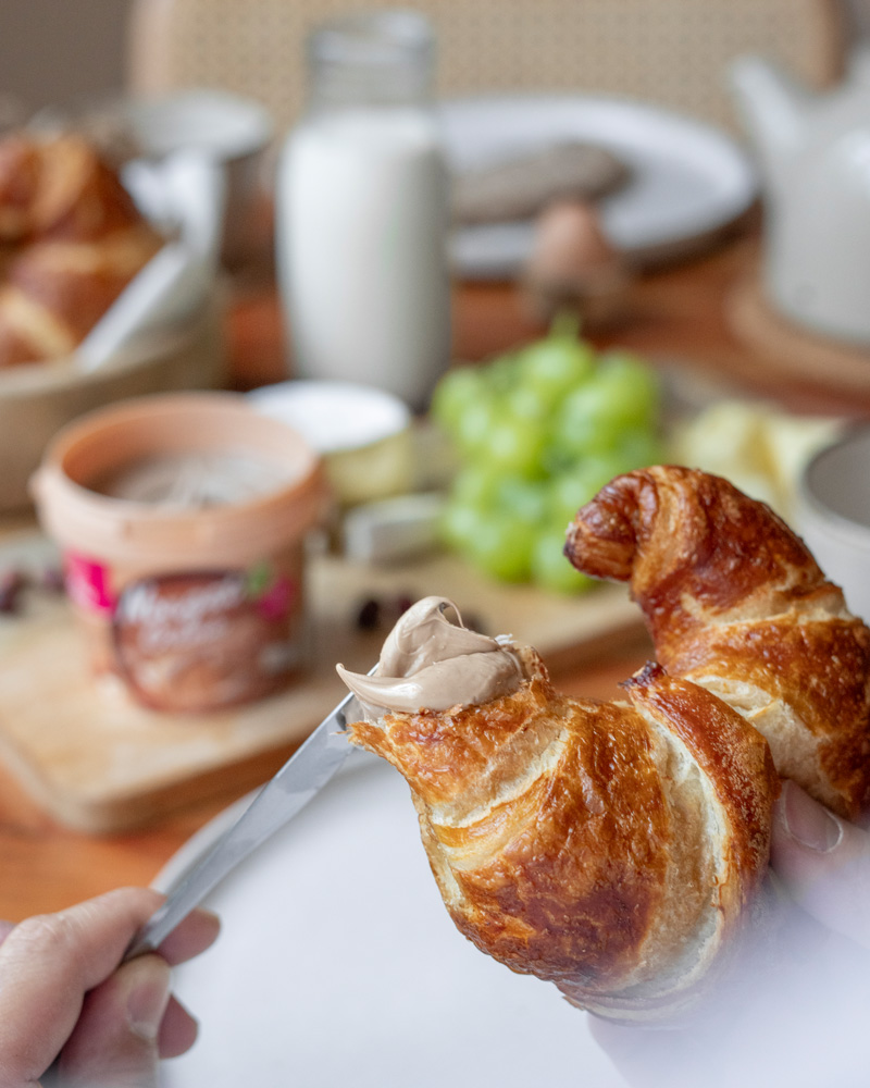 Viba Nougat Creme Royal Palmölfrei zum Crossaint