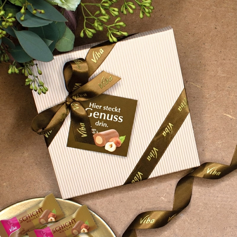 Viba Geschenk mit Schleife - Schicht Nougat Minis als Präsent