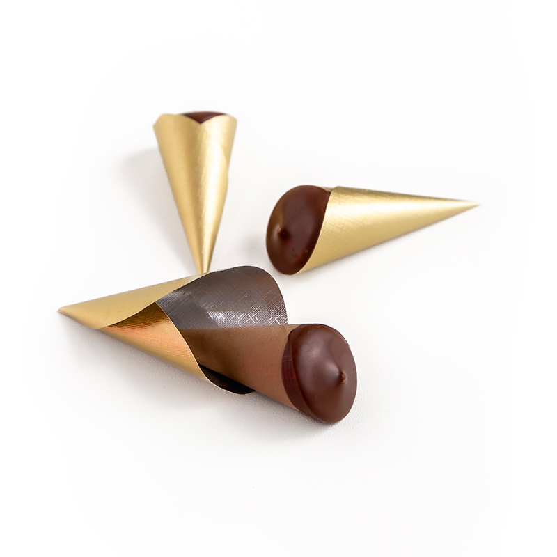 Nougatspitzen – Viba Nougat Tütchen mit Schokolade