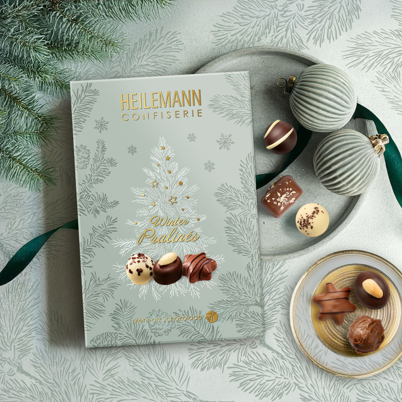 Heilemann Winter-Pralinés auf dem Naschteller zur Adventszeit